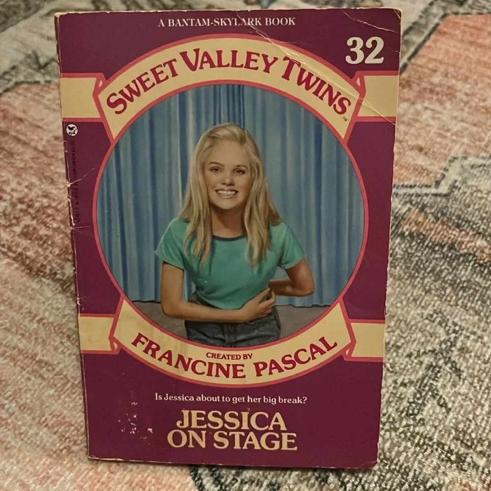 Sweet Valley Twins Vintage 1986-1989 ELEVEN Book Lot - Picture 13 of 16